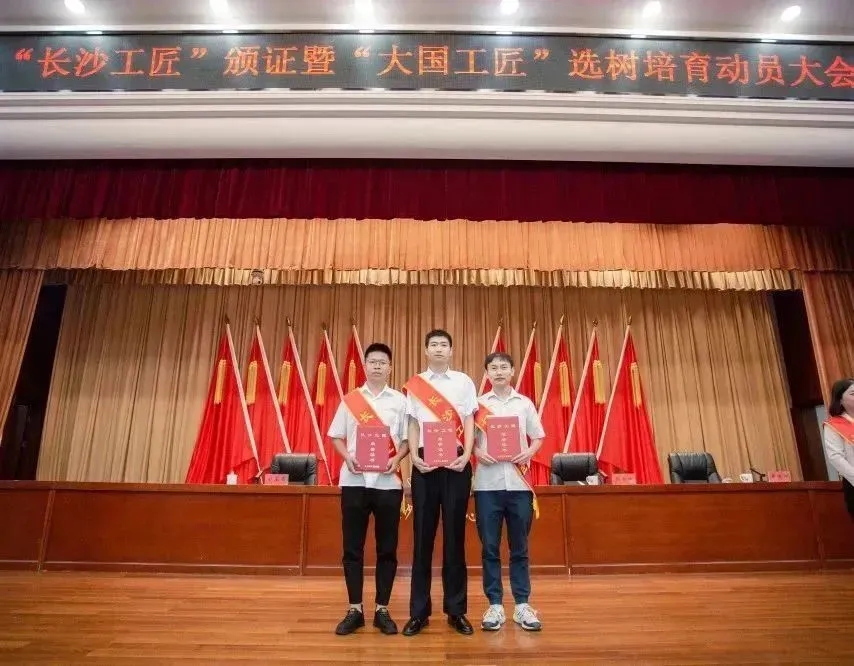 ҡǮ������(�й���)���޹�˾����